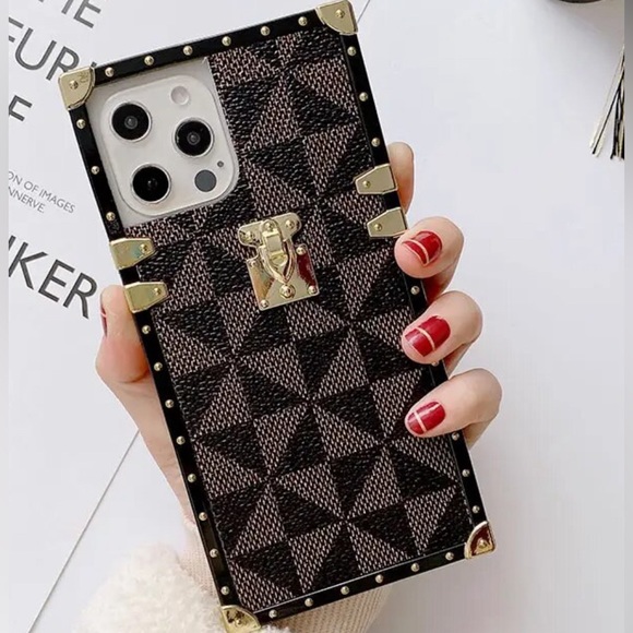 New in package iPhone 11 Pro Max 6.5 trunk case - Picture 1 of 2